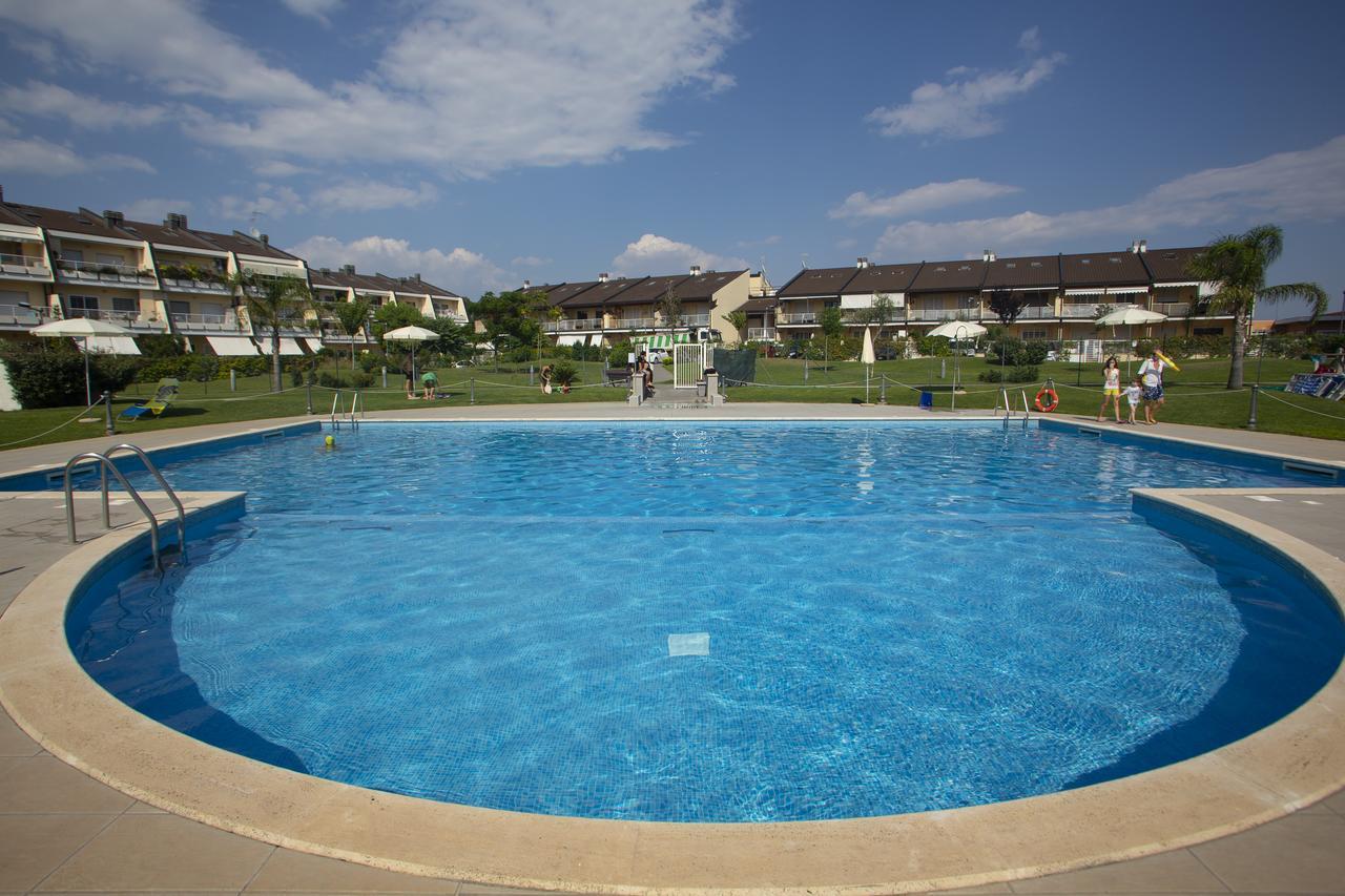 Alloggio Parco Di Plinio Apartment Infernetto Екстериор снимка